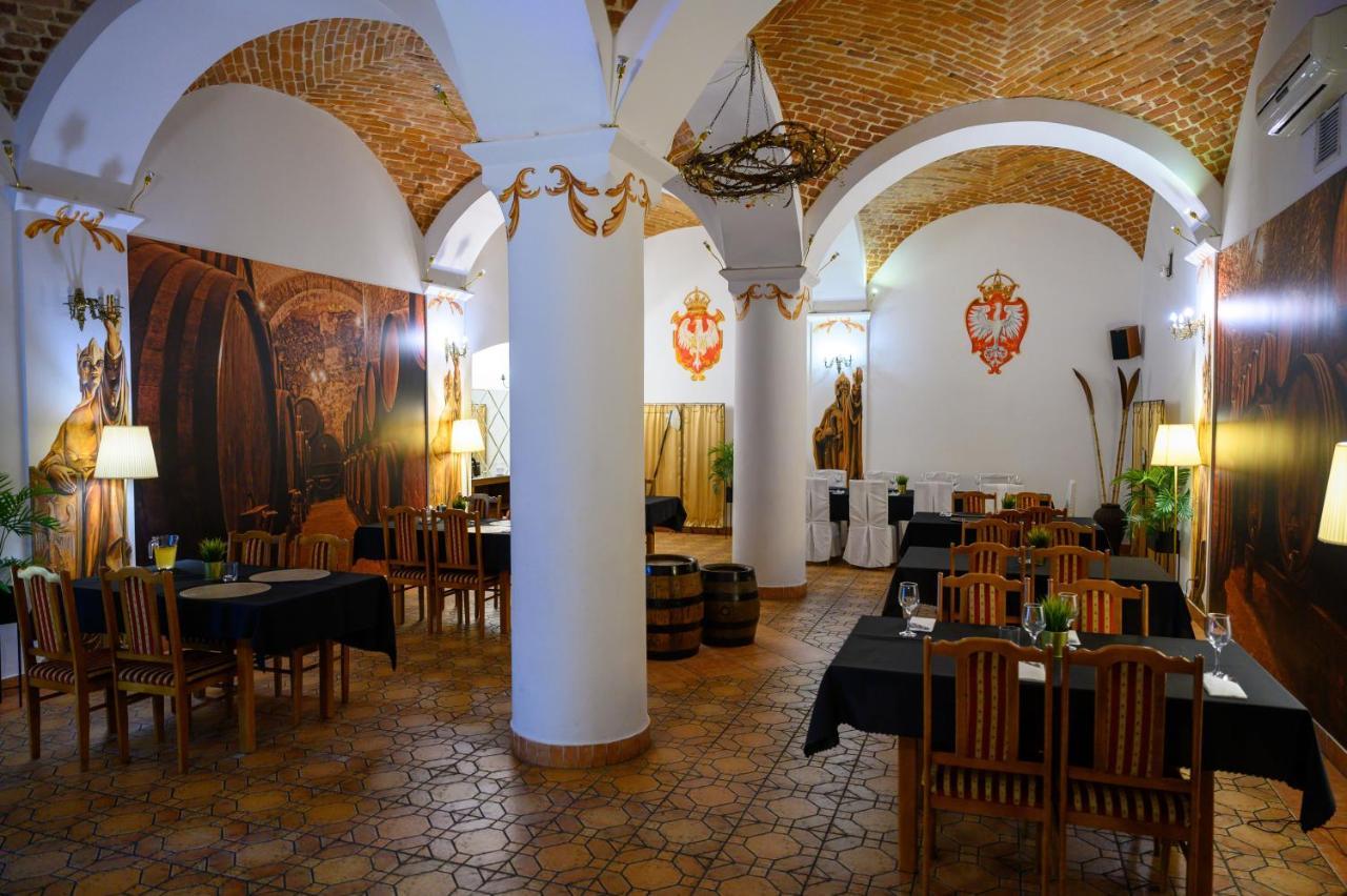 Stary Browar Tarnobrzeg Hotel Exterior photo